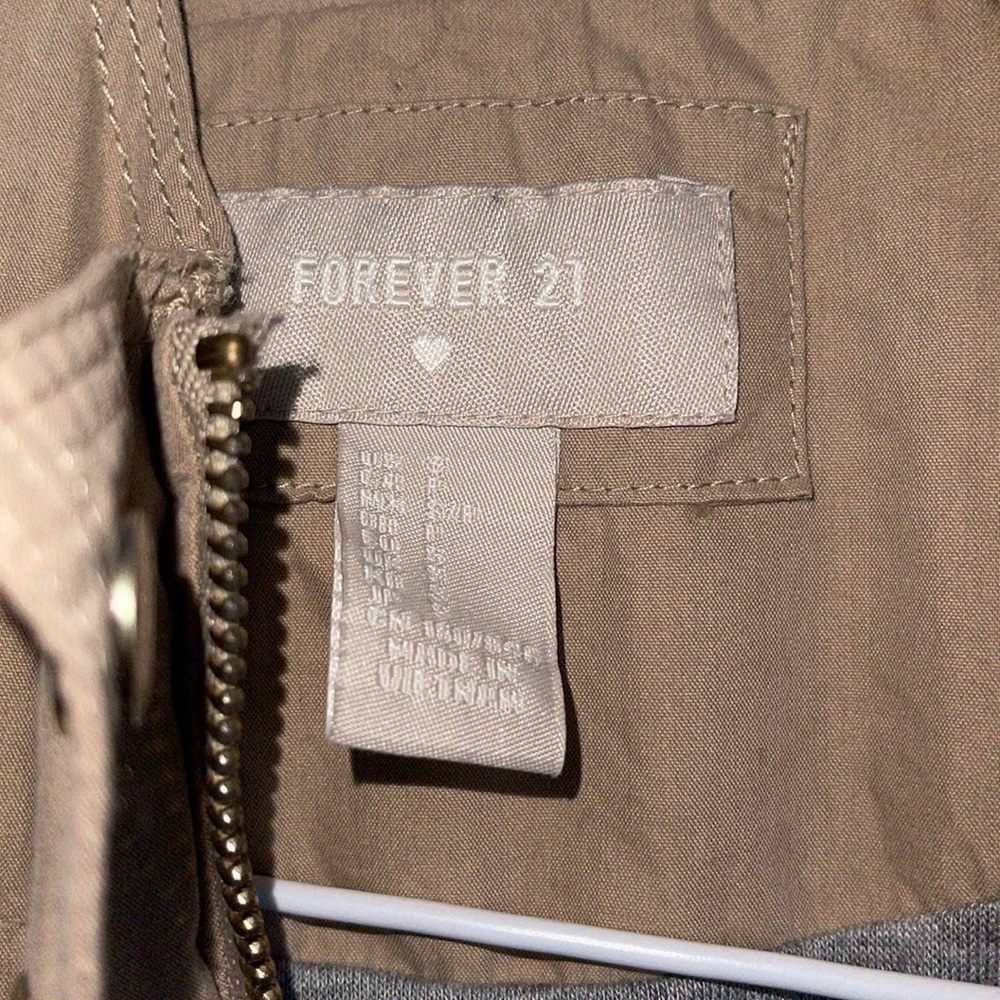 Forever 21 jacket - Picture 2 of 4